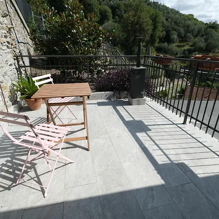 La Casa In Pietra By Portofinovacanze