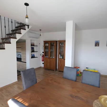 La Casa In Pietra By Portofinovacanze *