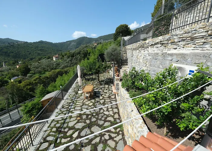 Apartment La Casa In Pietra By Portofinovacanze Rapallo