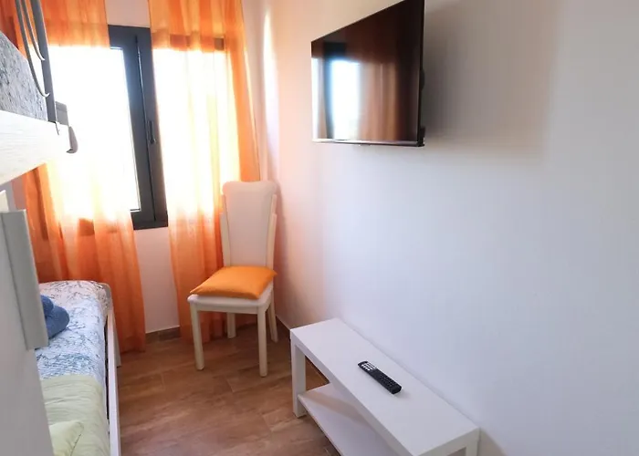 La Casa In Pietra By Portofinovacanze Apartment Rapallo