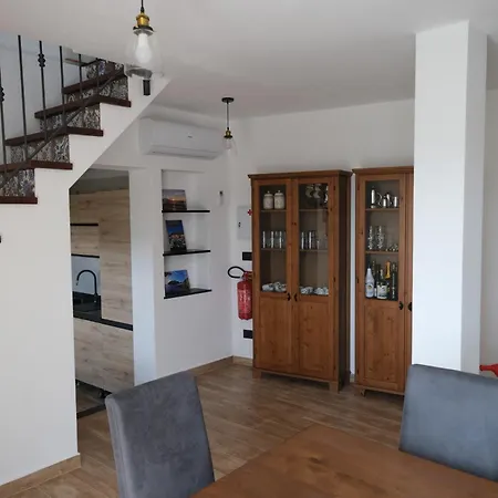 La Casa In Pietra By Portofinovacanze Rapallo