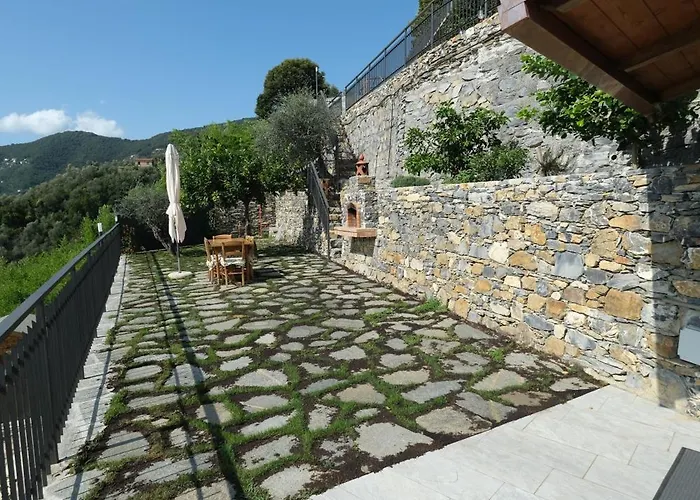 La Casa In Pietra By Portofinovacanze Rapallo