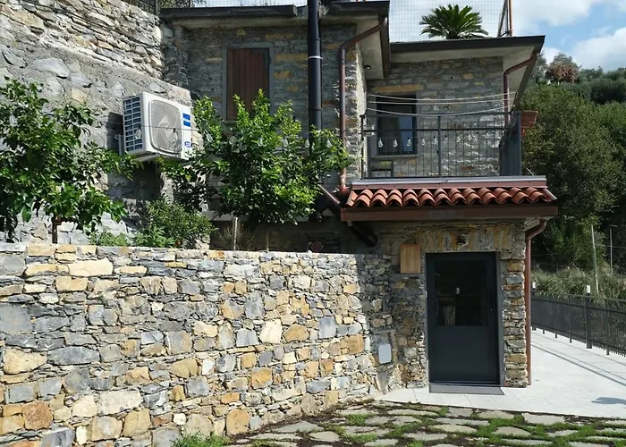 La Casa In Pietra By Portofinovacanze *